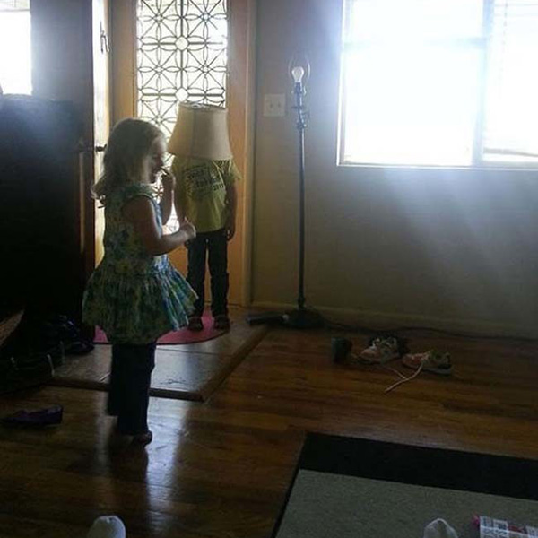 Fotók: ilyenek a gyerekek, amikor nem jól értelmezik a bújócskázást