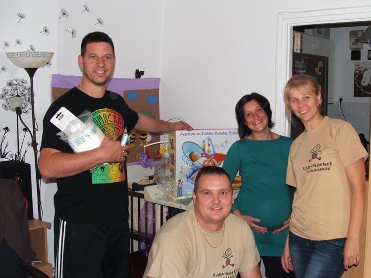 Szülinapos baba program - Több tízezer forint értékű ajándékcsomag a kisbabádnak!