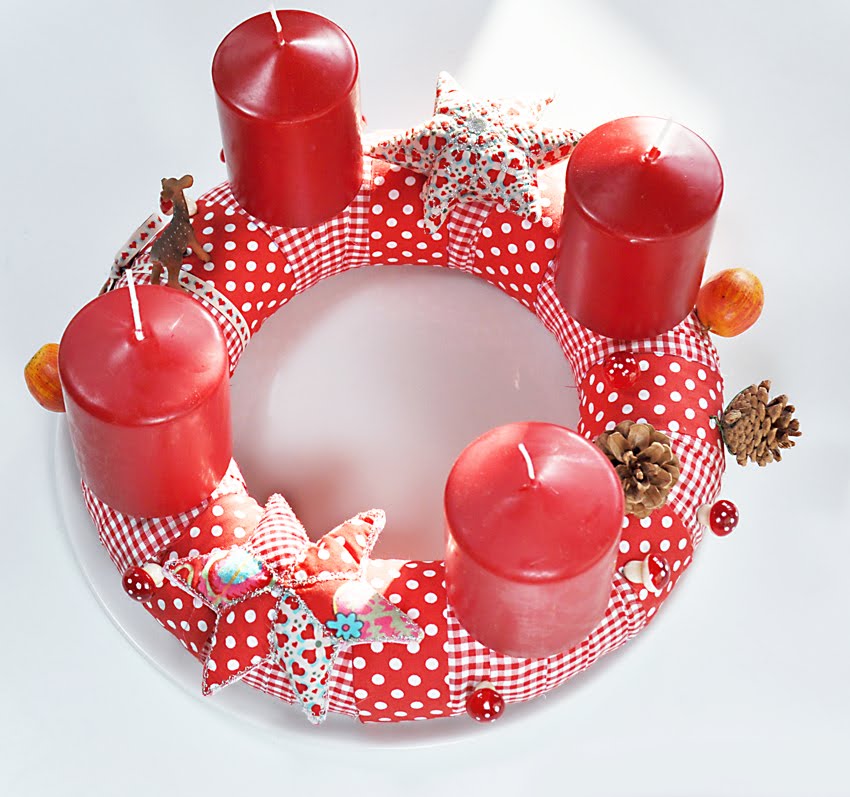 Fotók: 20 gyönyörű adventi koszorú házilag - Készítsd el a gyerekekkel!