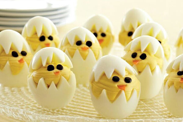 Fotók: így tálald a főtt tojást! 10 szuper ötlet, hogy még a válogatós gyerekek is kedvet kapjanak az evéshez