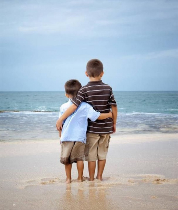 11 varázslatos fotó a testvéri szeretetről - Neked melyik a kedvenced?