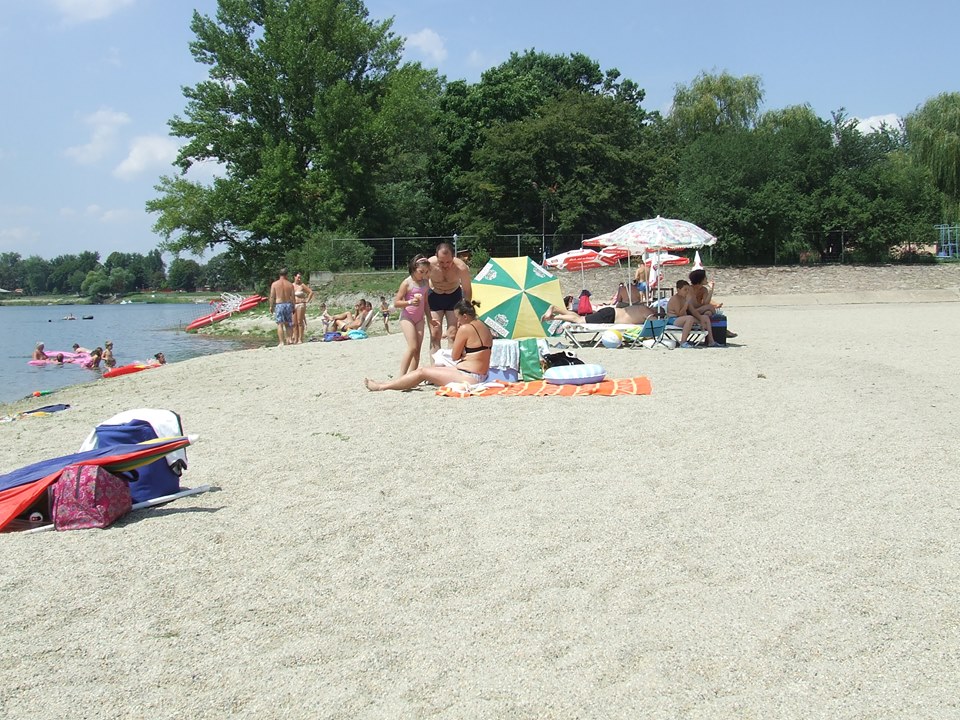 Ide vidd strandolni a gyereket! - 15 kevésbé ismert tó az országban, ami a kisgyerekes családok kedvence