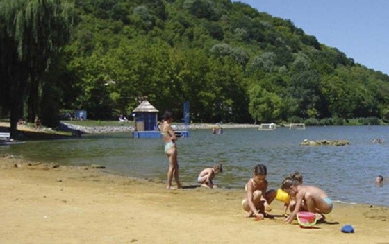 Ide vidd strandolni a gyereket! - 15 kevésbé ismert tó az országban, ami a kisgyerekes családok kedvence