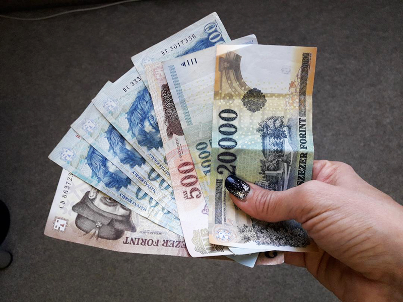 Személyi jövedelemadó-mentesség 4 gyerek után: Itt vannak a részletek! - Ennyivel lesz több pénzed, ha nem kell szja-t fizetni