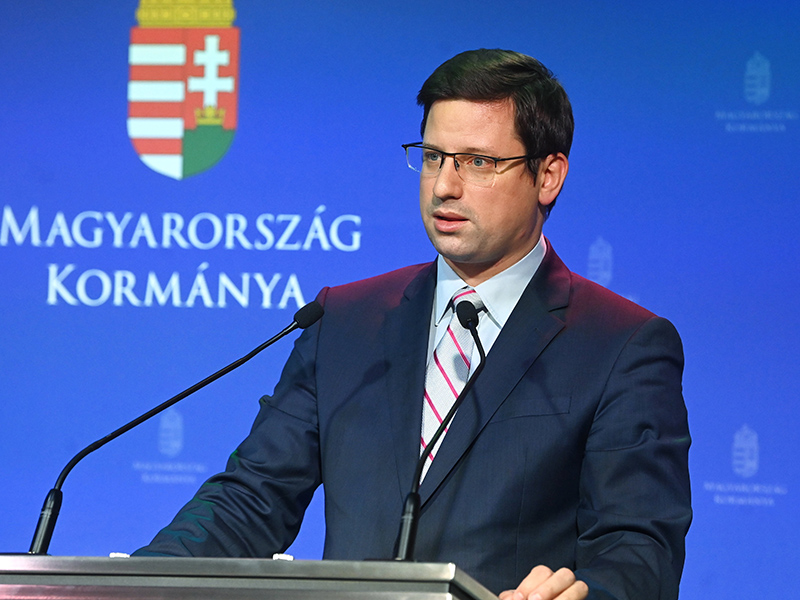 Gulyás Gergely: Hamarosan kezdik az 5-11 éves korosztály oltását, folytatódik az oltási akcióhét