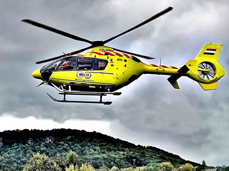 Kenyérdarabkától állt le a kétéves kisgyerek légzése Esztergomban - Így sikerült megmenteni az életét