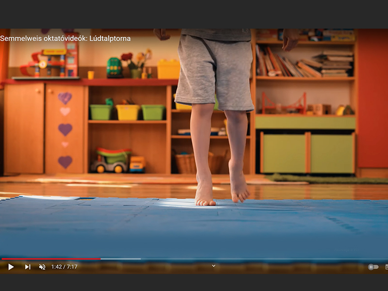 Lúdtalptorna gyerekeknek: Játékos tornagyakorlatok lúdtalp és bedőlő boka ellen, már 3 éves kortól