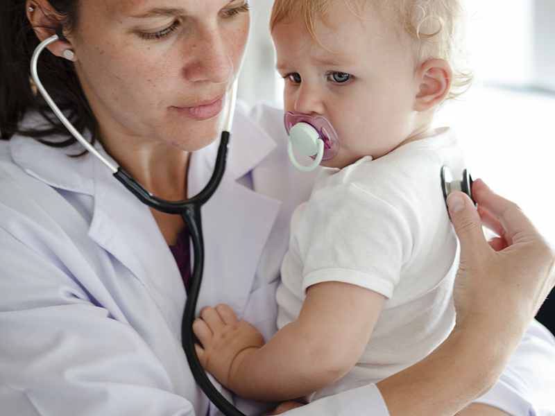 Rohamosan terjed az RSV vírus, főleg csecsemőkre és kisgyerekekre veszélyes - A német helyzet aggasztó, járványra számítanak itthon is