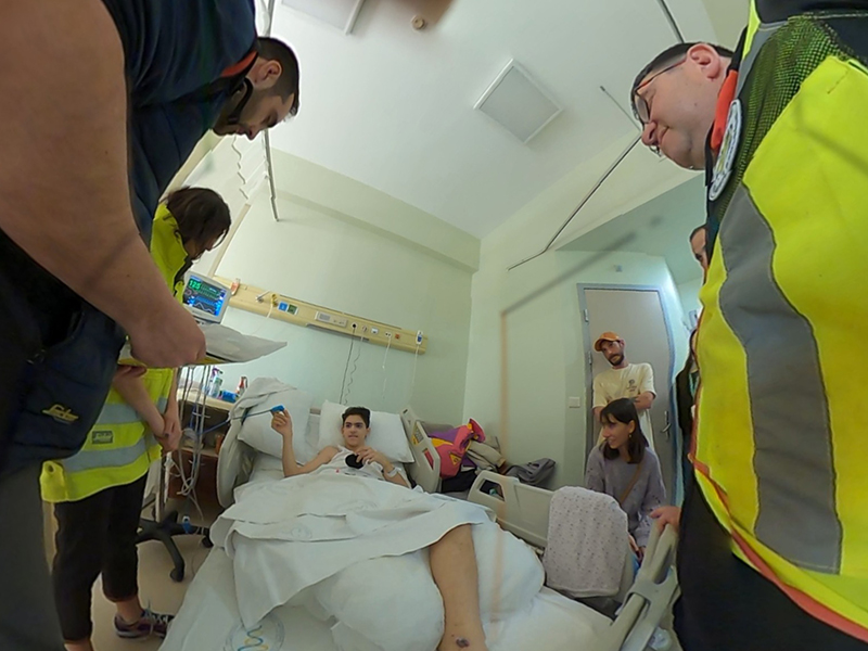 Az apukája visszafordult érte menekülés közben, akkor omlott rájuk a ház - Alival találkozott a magyar mentőcsapat